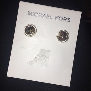 MK Earings